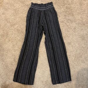 Maurice’s Black & Gray Striped Wide Leg Pants Elastic Women’s Size Small